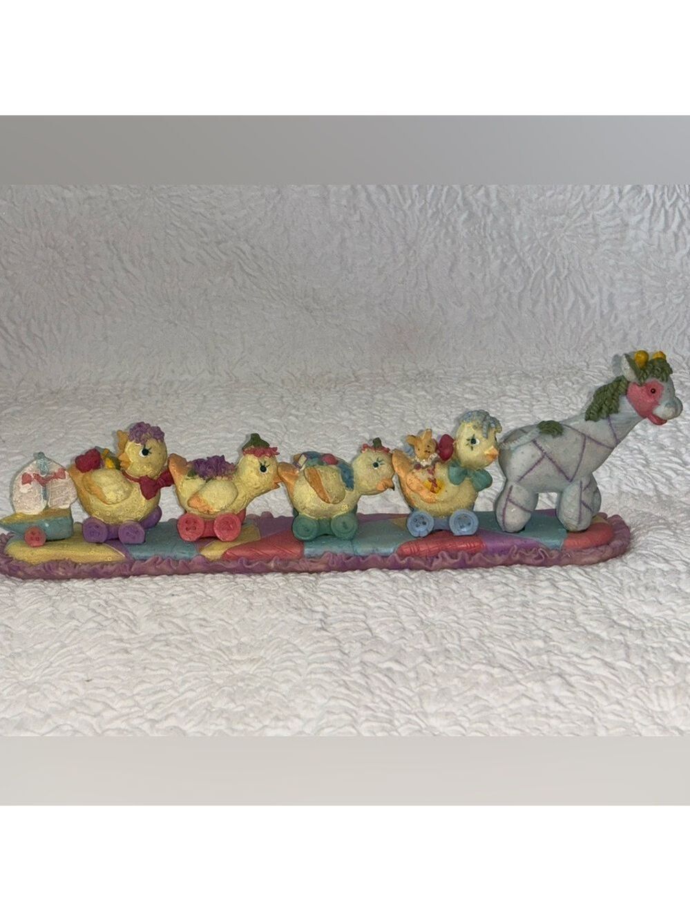 Nursery Giraffe Chick Ducks Train Resin Figurine Shelf Decoration
